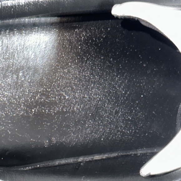 Alexander McQueen sneakers. Size 11. Men’s. Black with cream bottoms. - Picture 8 of 8